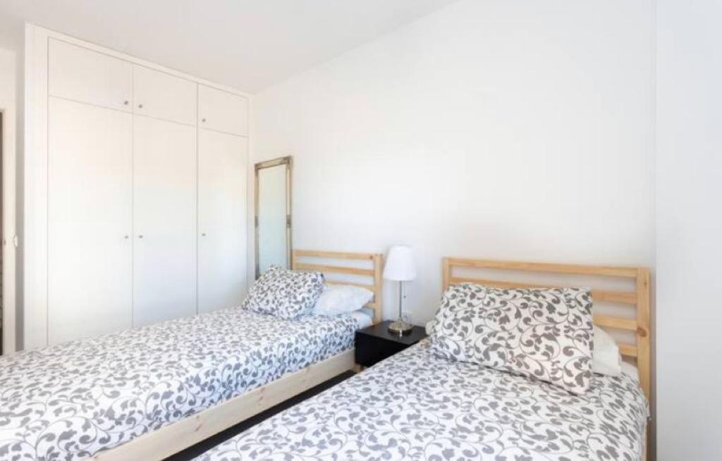 Appartamento Modern Seafront Flat With A Private Garage El Médano Esterno foto